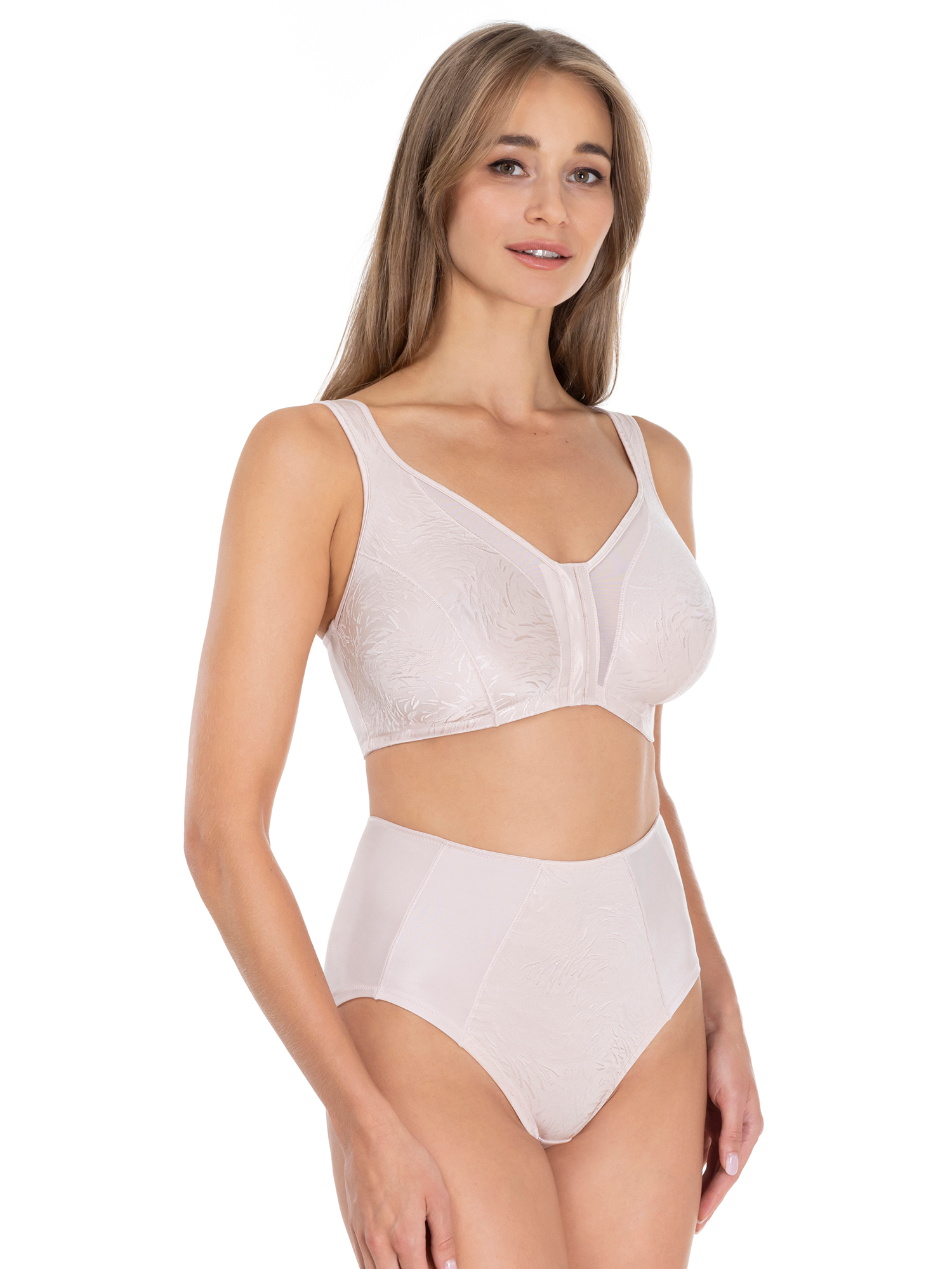 Lauma, Beige High Waist Panty, On Model Front, 44L51