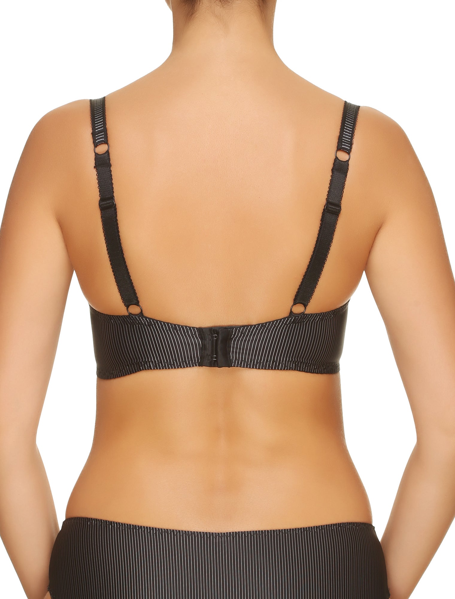 Lauma, Black Underwired Half-padded Bra, On Model Back, 09H40