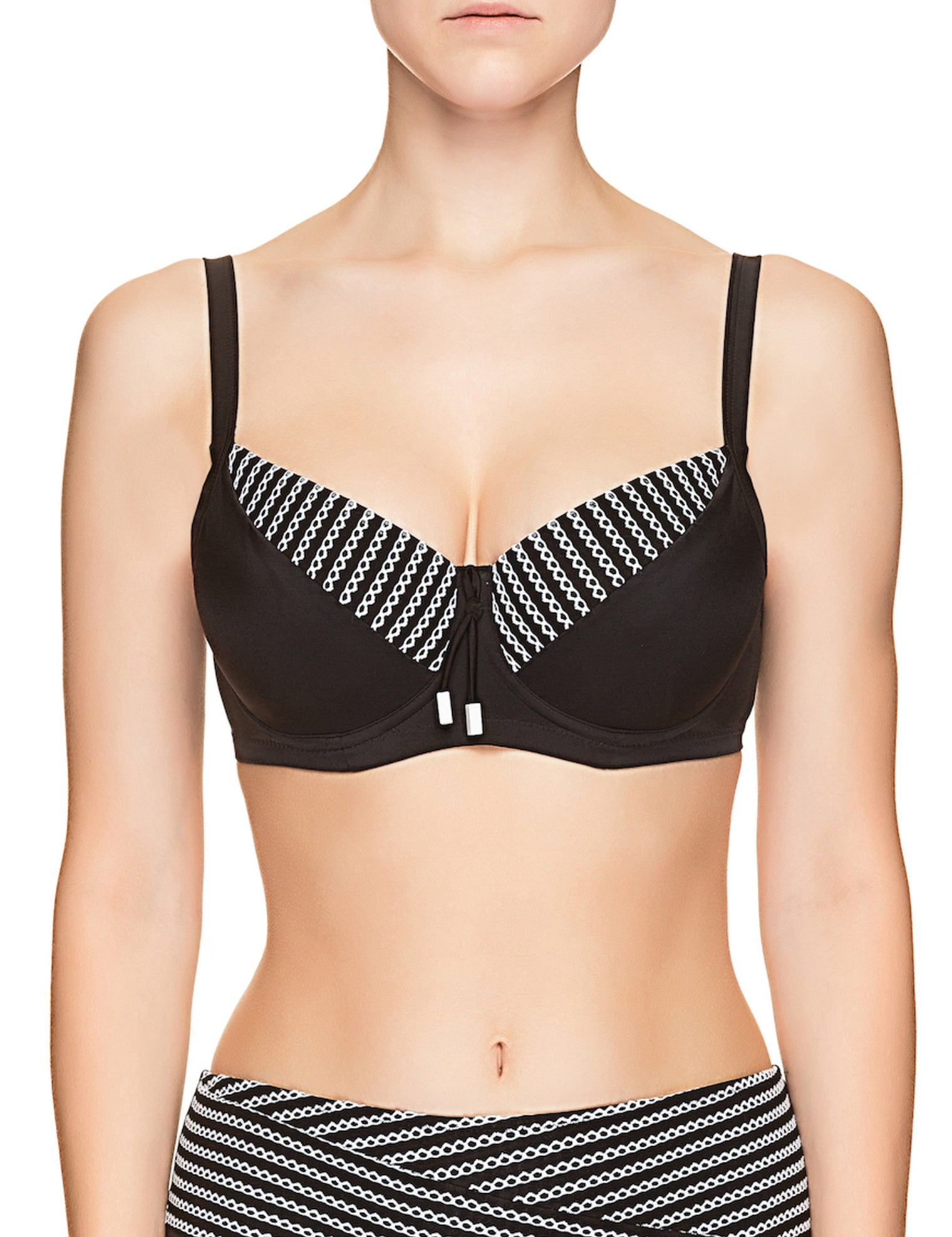 Lauma, Black Swimwear Bikini Top, On Model Front, 62H20