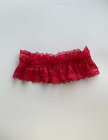 Lauma, Red Lace Leg Garter, 74J00