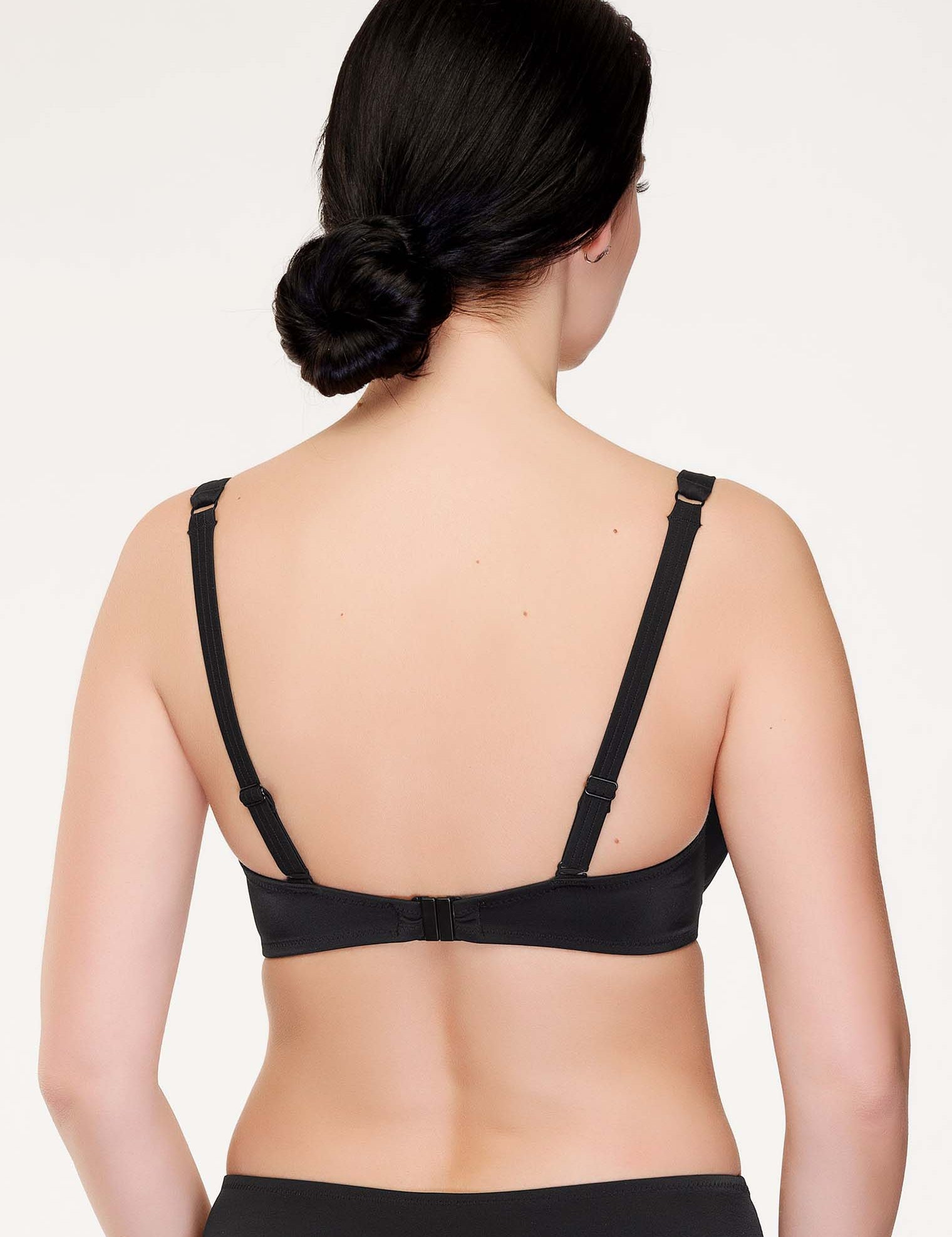 Lauma, Black Non-padded Bikini Top, On Model Back, 81J20