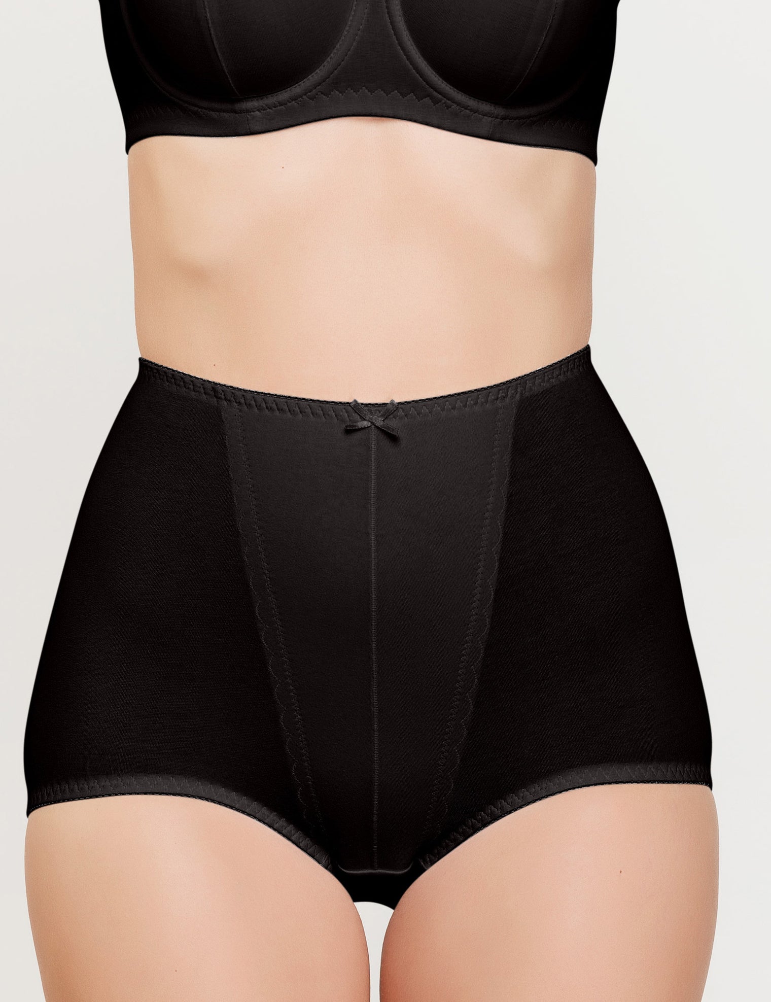 Lauma, Black High Waist Cotton Full Briefs, On Model Front, 97J50
